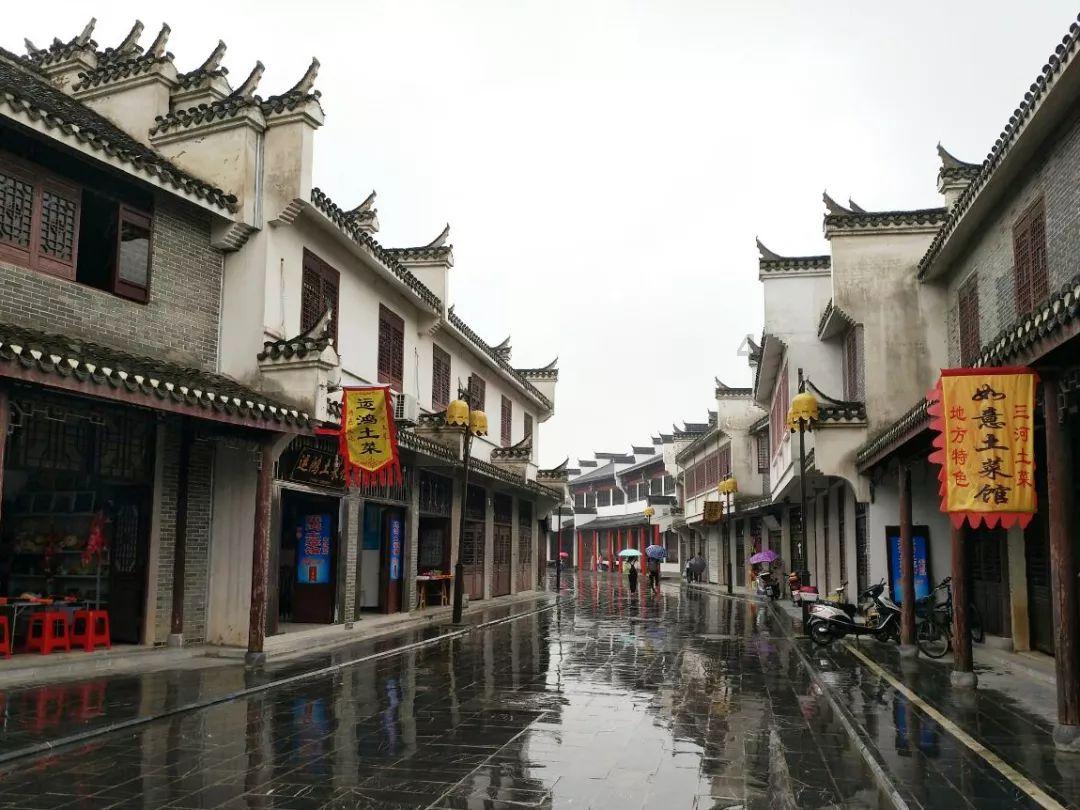 逃出安逸小乡村